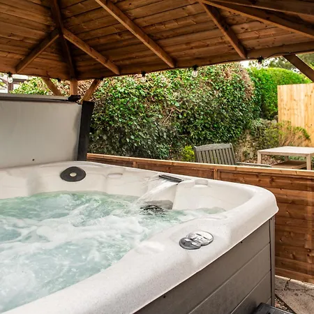 Stag Manor Hot Tub Retreat Near Peak District Villa Crich Exterior photo