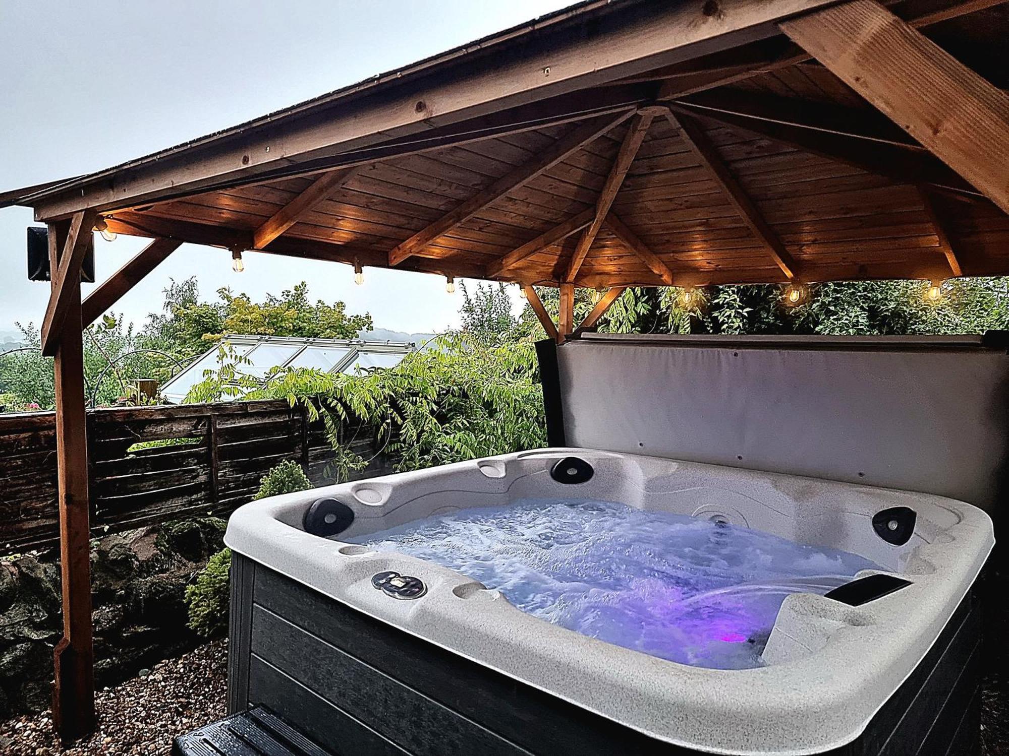 Holiday home Stag Manor Hot Tub Retreat Near Peak District *